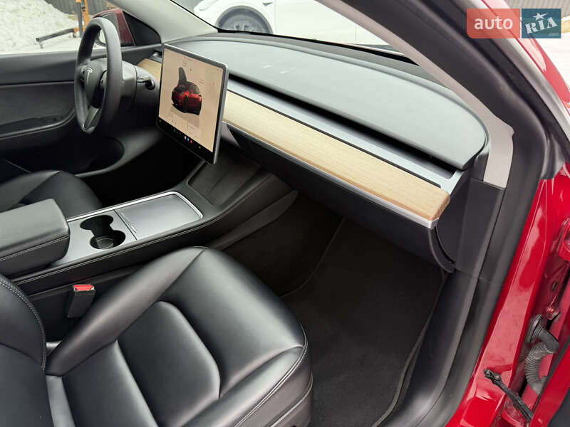 Внедорожник / Кроссовер Tesla Model Y 2022 в Львове