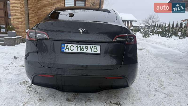 Внедорожник / Кроссовер Tesla Model Y 2024 в Луцке