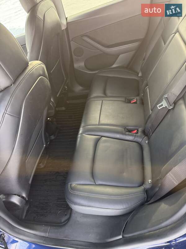 Внедорожник / Кроссовер Tesla Model Y 2020 в Фастове