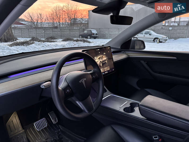 Позашляховик / Кросовер Tesla Model Y 2022 в Черкасах фото 12 Позашляховик / Кросовер Tesla Model Y 2022 в Черкасах