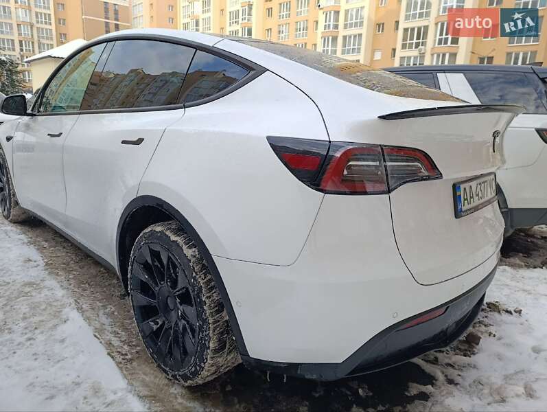 Внедорожник / Кроссовер Tesla Model Y 2022 в Киеве фото 6 Внедорожник / Кроссовер Tesla Model Y 2022 в Киеве
