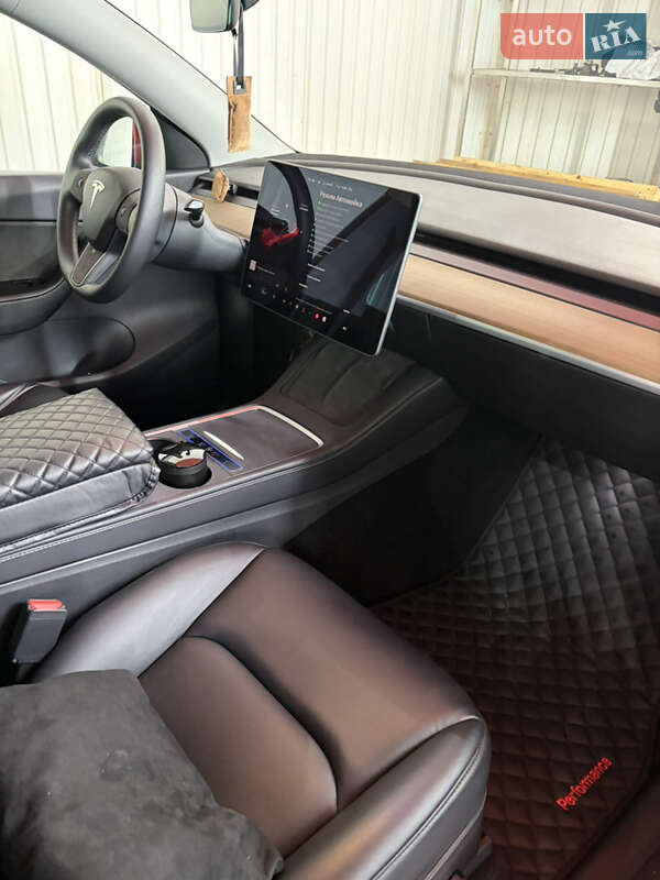 Внедорожник / Кроссовер Tesla Model Y 2022 в Киеве фото 8 Внедорожник / Кроссовер Tesla Model Y 2022 в Киеве