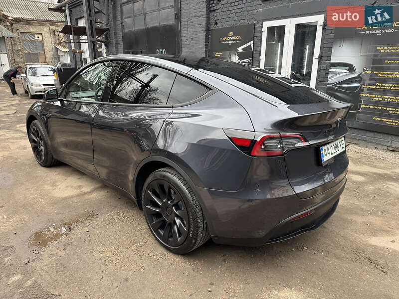 Позашляховик / Кросовер Tesla Model Y 2024 в Києві