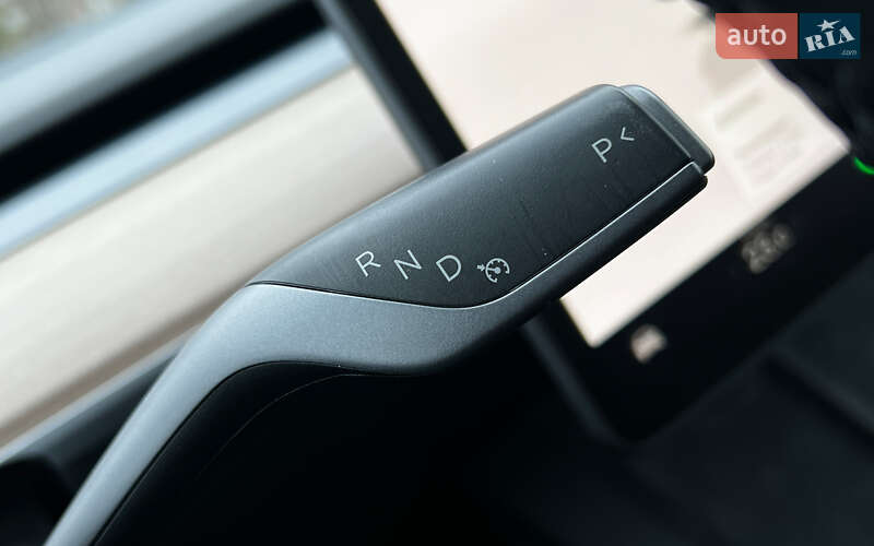 Внедорожник / Кроссовер Tesla Model Y 2023 в Львове фото 14 Внедорожник / Кроссовер Tesla Model Y 2023 в Львове