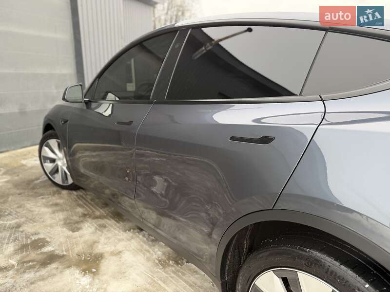 Позашляховик / Кросовер Tesla Model Y 2023 в Трускавці фото 32 Позашляховик / Кросовер Tesla Model Y 2023 в Трускавці