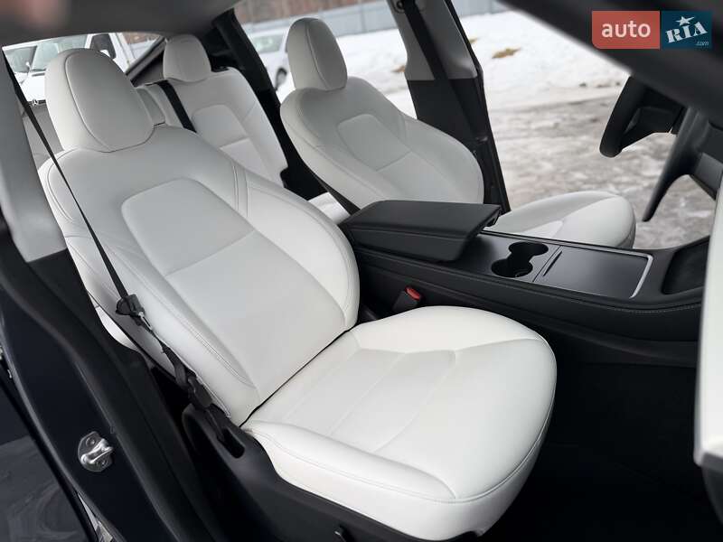 Позашляховик / Кросовер Tesla Model Y 2023 в Трускавці фото 64 Позашляховик / Кросовер Tesla Model Y 2023 в Трускавці