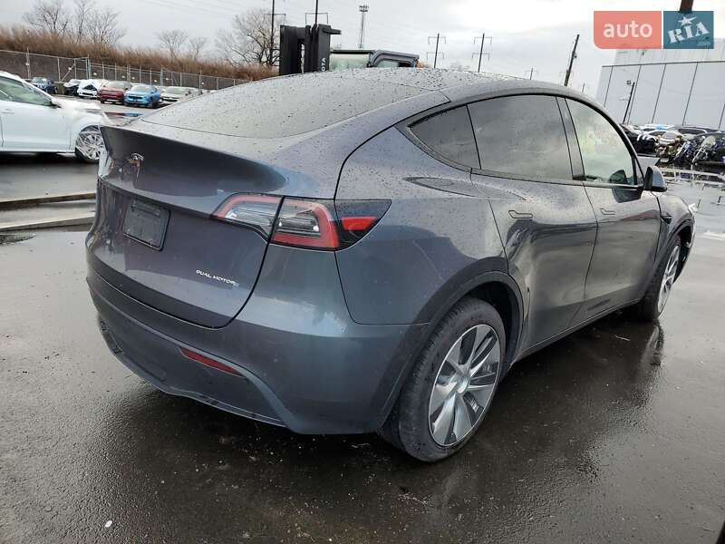 Позашляховик / Кросовер Tesla Model Y 2023 в Запоріжжі фото 10 Позашляховик / Кросовер Tesla Model Y 2023 в Запоріжжі