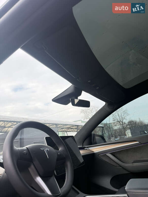 Позашляховик / Кросовер Tesla Model Y 2022 в Дніпрі