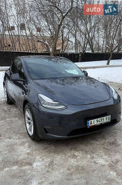 Внедорожник / Кроссовер Tesla Model Y 2023 в Киеве