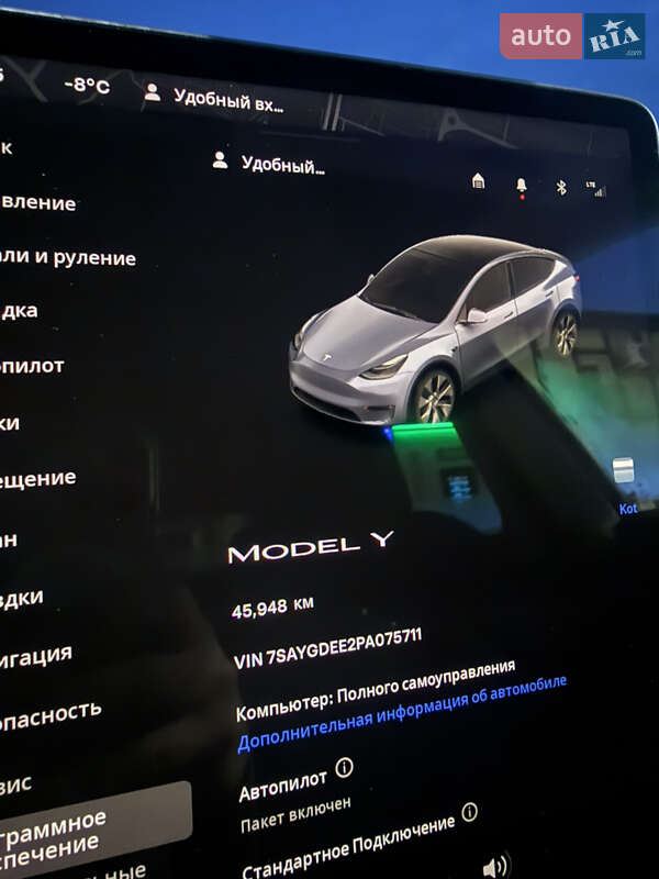 Позашляховик / Кросовер Tesla Model Y 2023 в Києві