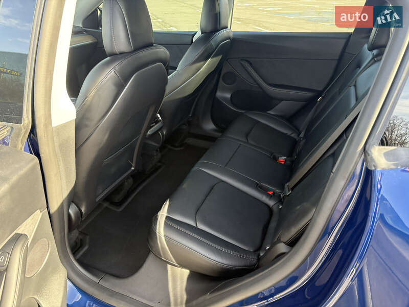 Позашляховик / Кросовер Tesla Model Y 2022 в Запоріжжі