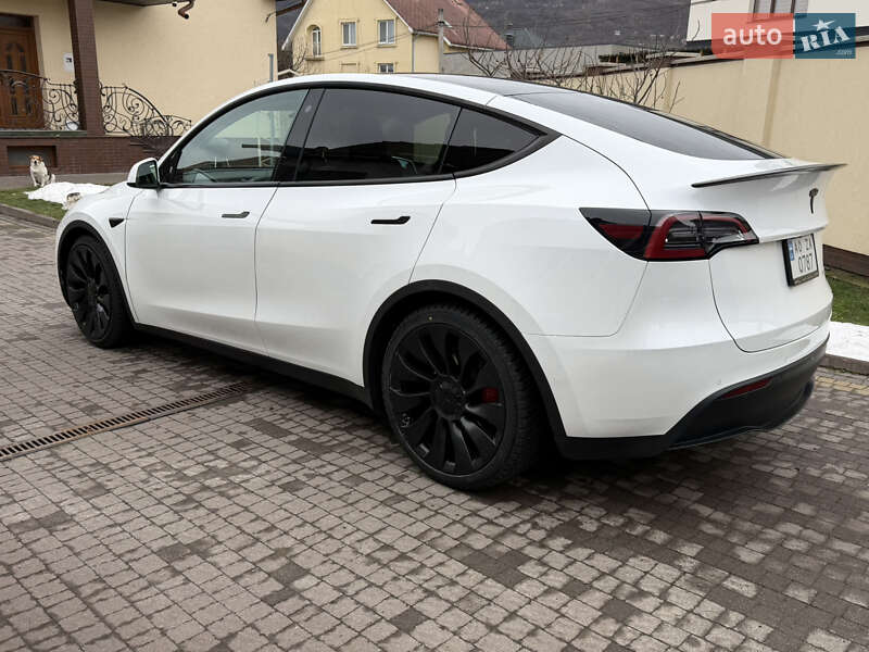 Внедорожник / Кроссовер Tesla Model Y 2022 в Виноградове фото 8 Внедорожник / Кроссовер Tesla Model Y 2022 в Виноградове