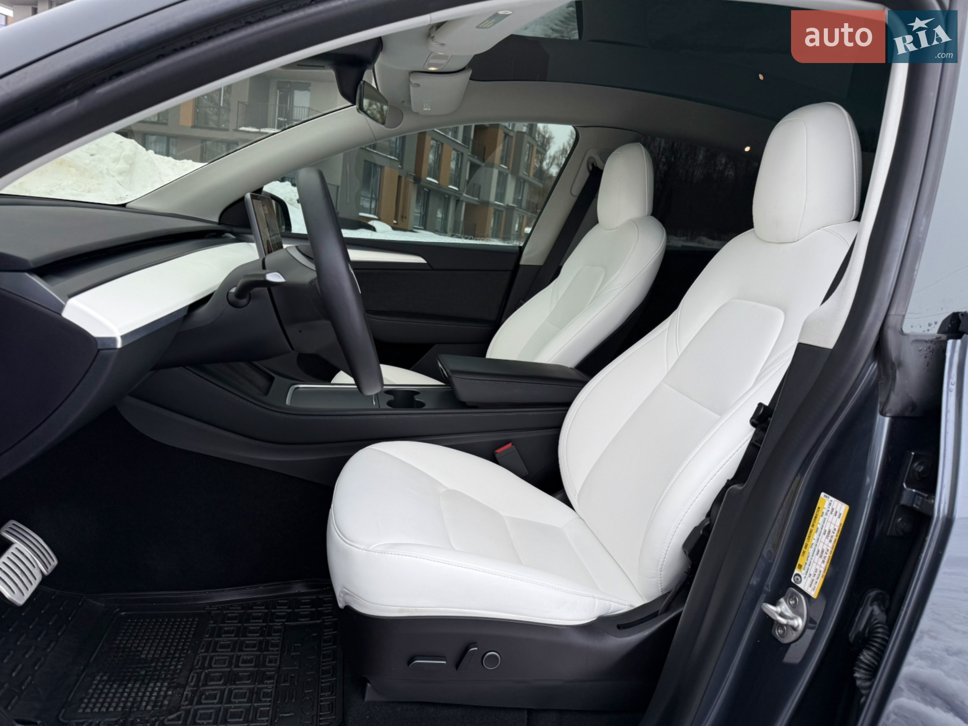 2022 Tesla Model Y - мініатюра 35