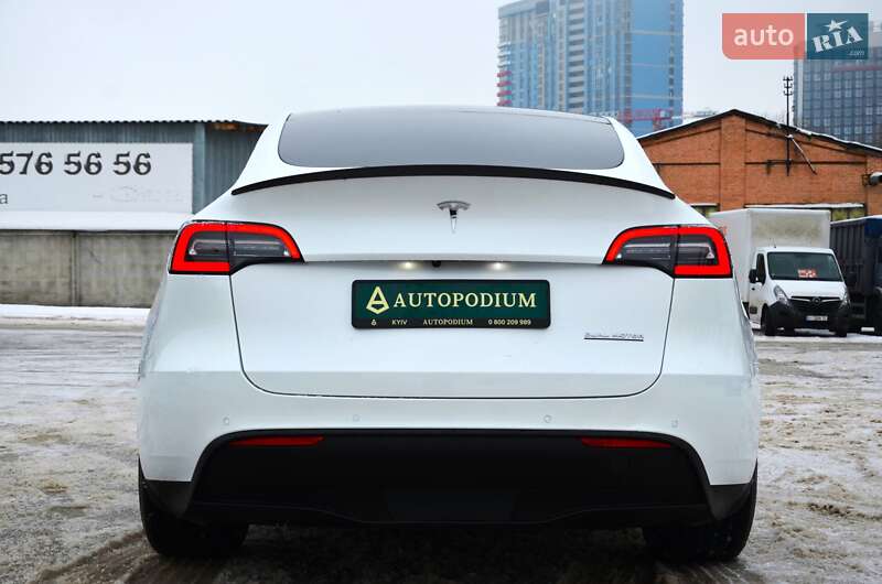 Позашляховик / Кросовер Tesla Model Y 2022 в Києві фото 11 Позашляховик / Кросовер Tesla Model Y 2022 в Києві