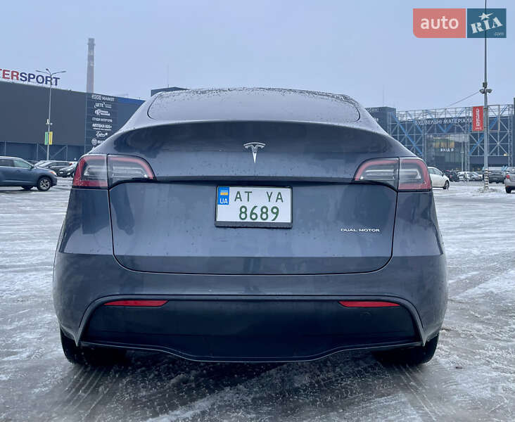 Внедорожник / Кроссовер Tesla Model Y 2023 в Киеве