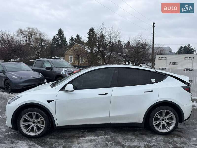 Позашляховик / Кросовер Tesla Model Y 2020 в Луцьку фото 15 Позашляховик / Кросовер Tesla Model Y 2020 в Луцьку