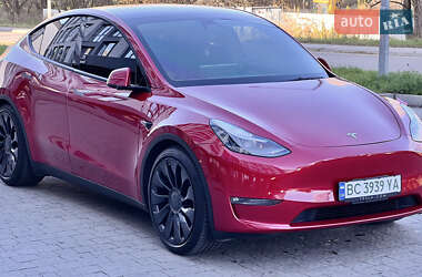 Позашляховик / Кросовер Tesla Model Y 2021 в Львові
