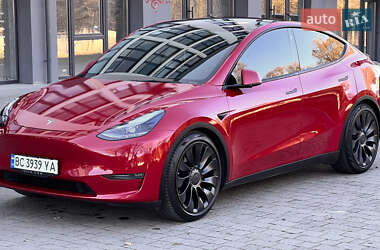 Позашляховик / Кросовер Tesla Model Y 2021 в Львові