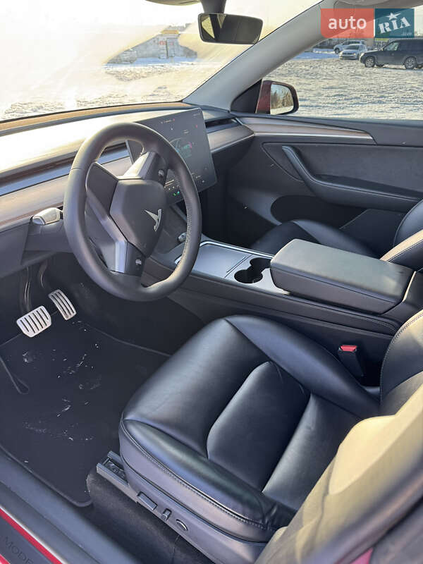 Позашляховик / Кросовер Tesla Model Y 2022 в Слобожанське