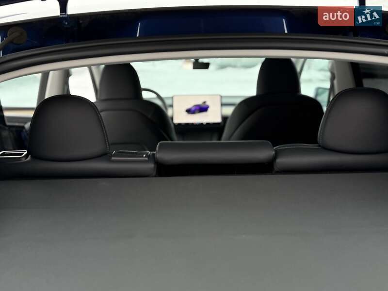 Позашляховик / Кросовер Tesla Model Y 2023 в Києві
