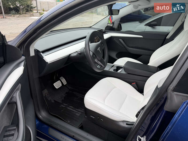 Позашляховик / Кросовер Tesla Model Y 2023 в Запоріжжі фото 8 Позашляховик / Кросовер Tesla Model Y 2023 в Запоріжжі