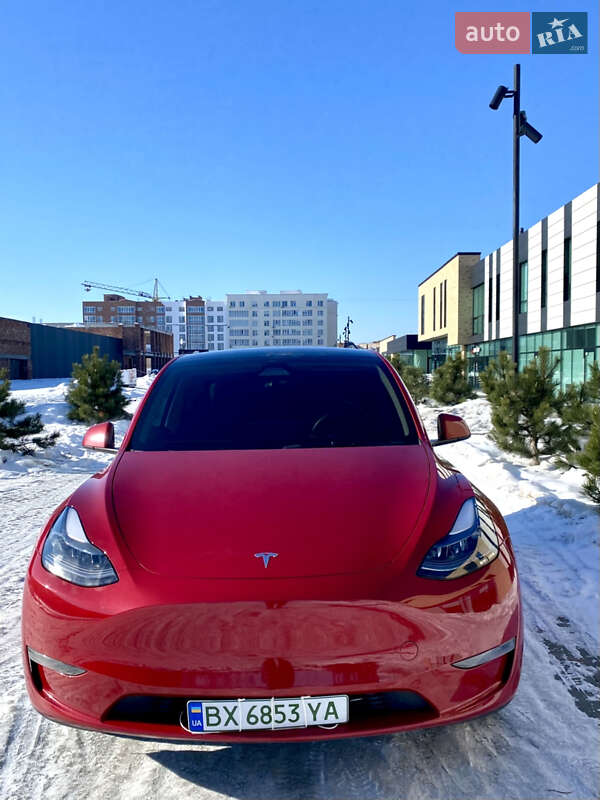 Позашляховик / Кросовер Tesla Model Y 2023 в Хмельницькому фото 10 Позашляховик / Кросовер Tesla Model Y 2023 в Хмельницькому