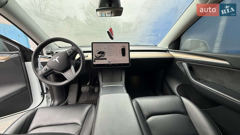 Позашляховик / Кросовер Tesla Model Y 2023 в Кам'янському фото 21 Позашляховик / Кросовер Tesla Model Y 2023 в Кам'янському