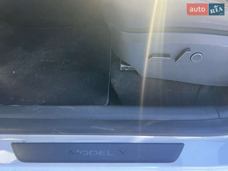 Внедорожник / Кроссовер Tesla Model Y 2023 в Ровно фото 12 Внедорожник / Кроссовер Tesla Model Y 2023 в Ровно