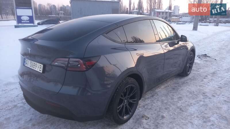 Позашляховик / Кросовер Tesla Model Y 2023 в Києві