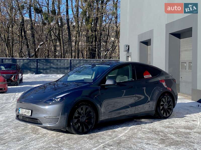 Внедорожник / Кроссовер Tesla Model Y 2023 в Киеве фото 4 Внедорожник / Кроссовер Tesla Model Y 2023 в Киеве