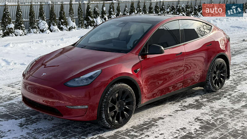 Позашляховик / Кросовер Tesla Model Y 2021 в Луцьку фото 2 Позашляховик / Кросовер Tesla Model Y 2021 в Луцьку