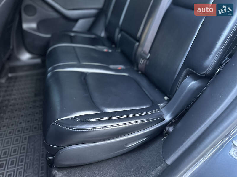 Позашляховик / Кросовер Tesla Model Y 2021 в Ковелі