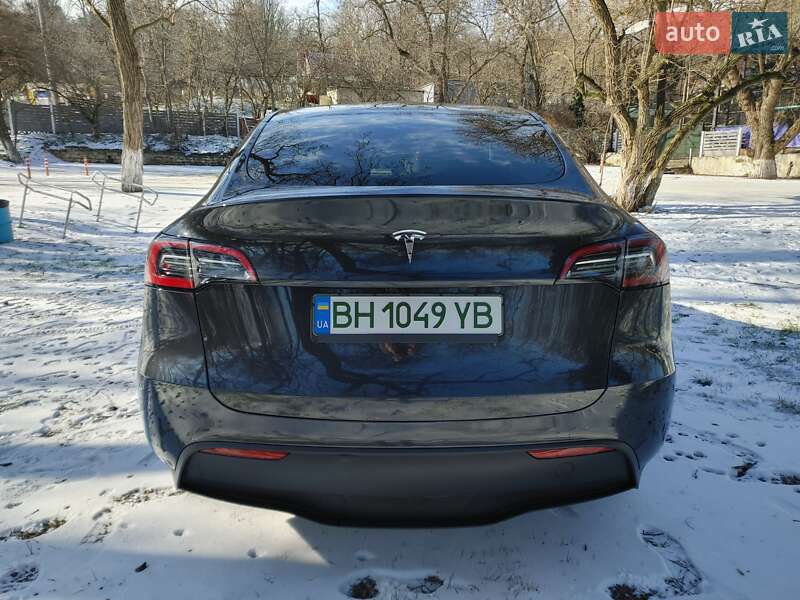 Внедорожник / Кроссовер Tesla Model Y 2024 в Одессе