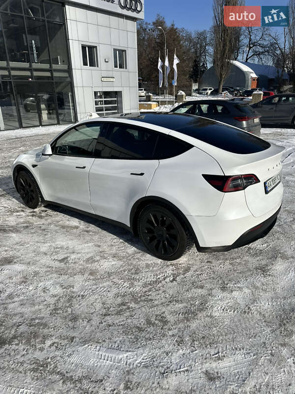 Внедорожник / Кроссовер Tesla Model Y 2023 в Киеве фото 9 Внедорожник / Кроссовер Tesla Model Y 2023 в Киеве