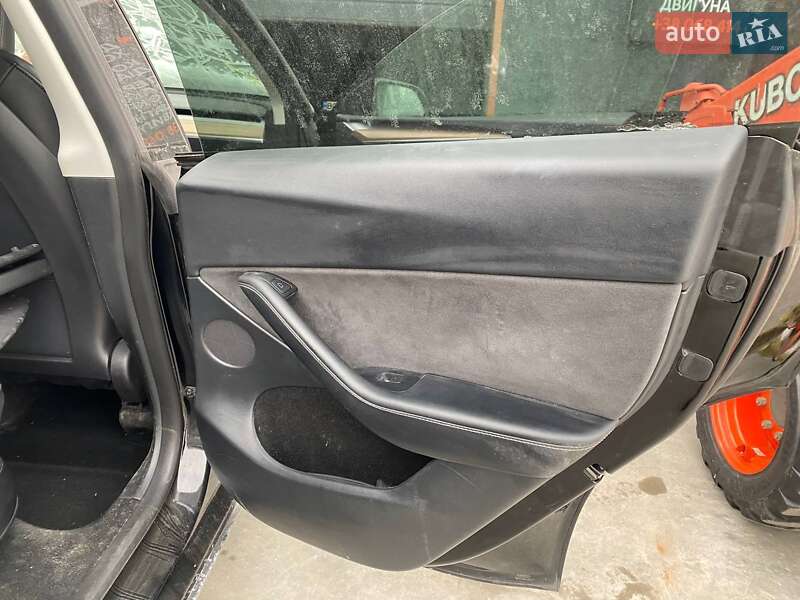 Позашляховик / Кросовер Tesla Model Y 2023 в Львові