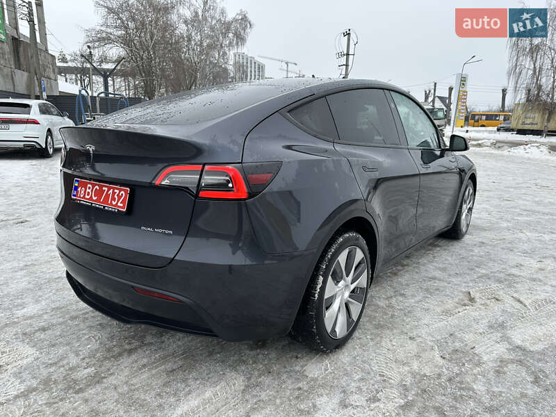 Внедорожник / Кроссовер Tesla Model Y 2024 в Киеве фото 11 Внедорожник / Кроссовер Tesla Model Y 2024 в Киеве