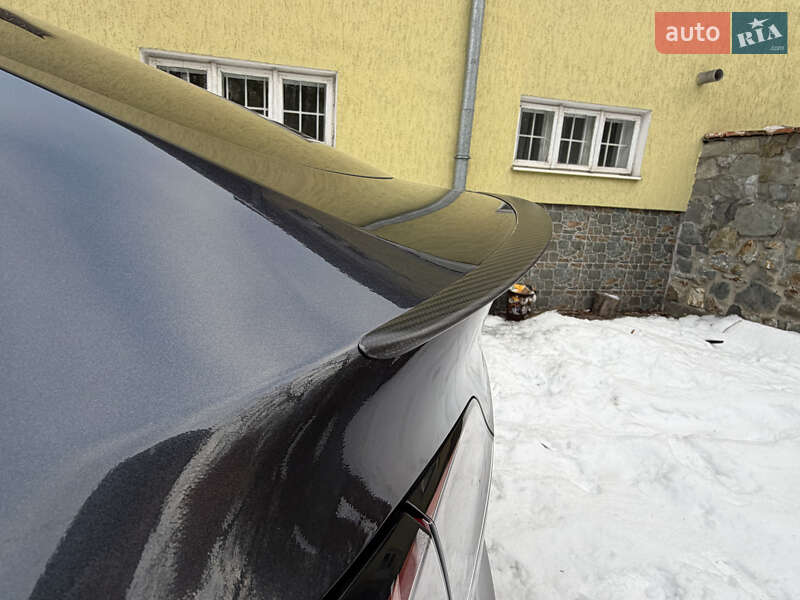Позашляховик / Кросовер Tesla Model Y 2024 в Львові фото 28 Позашляховик / Кросовер Tesla Model Y 2024 в Львові