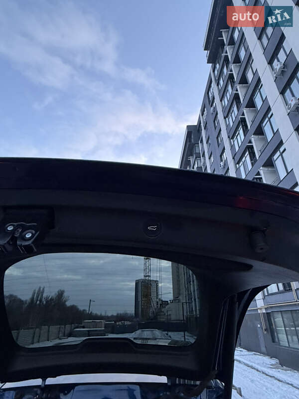 Внедорожник / Кроссовер Tesla Model Y 2021 в Луцке