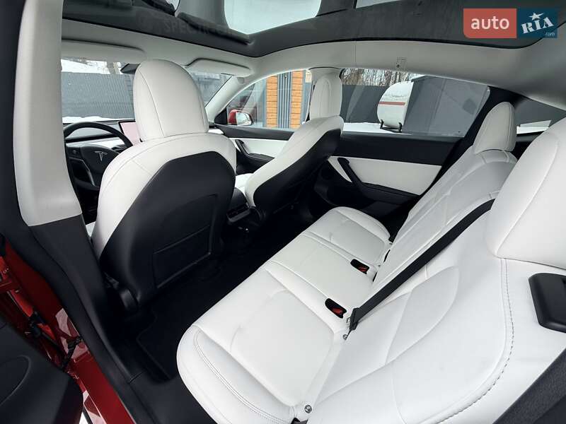 Позашляховик / Кросовер Tesla Model Y 2022 в Вінниці