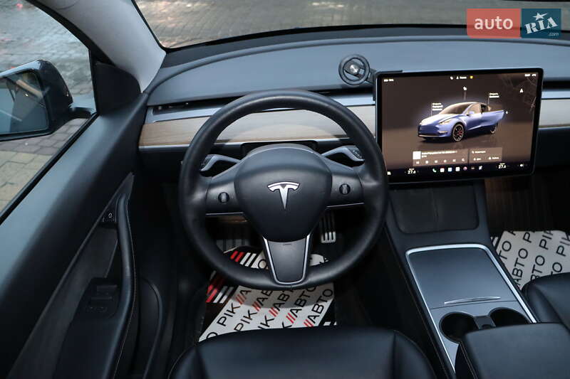 Позашляховик / Кросовер Tesla Model Y 2022 в Львові