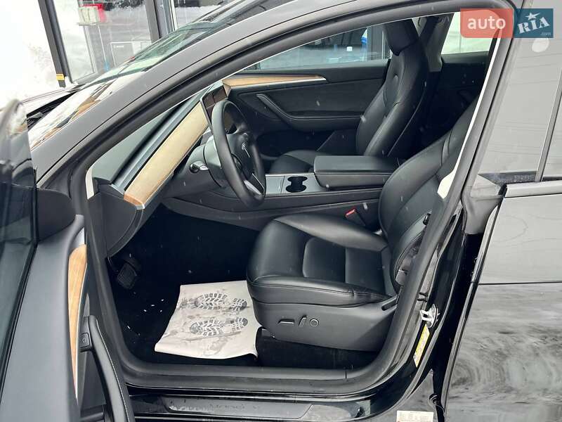 Позашляховик / Кросовер Tesla Model Y 2023 в Луцьку