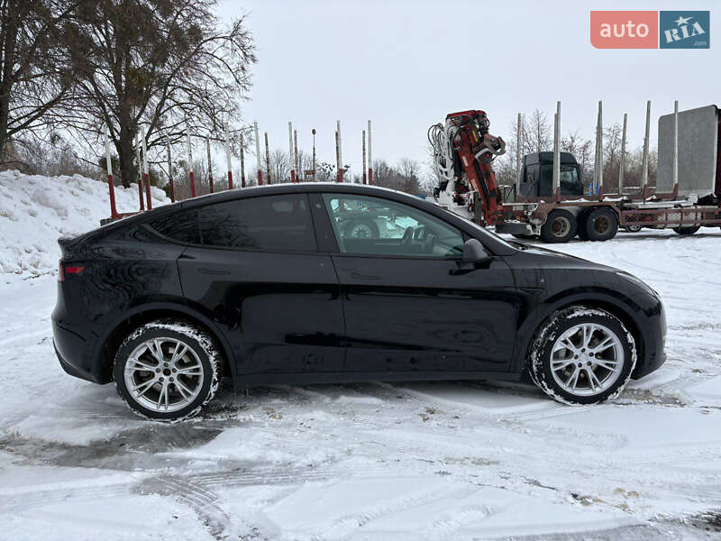 Позашляховик / Кросовер Tesla Model Y 2022 в Рівному фото 4 Позашляховик / Кросовер Tesla Model Y 2022 в Рівному