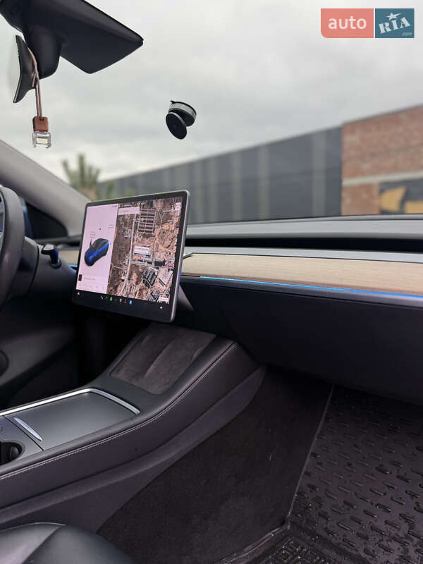 Позашляховик / Кросовер Tesla Model Y 2021 в Хмельницькому