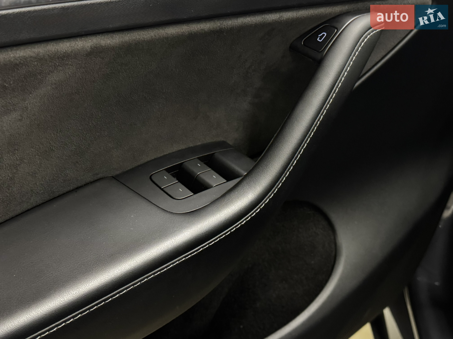 2023 Tesla Model Y - мініатюра 11