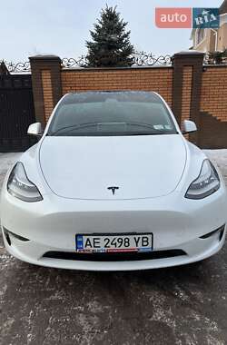 Позашляховик / Кросовер Tesla Model Y 2021 в Кривому Розі