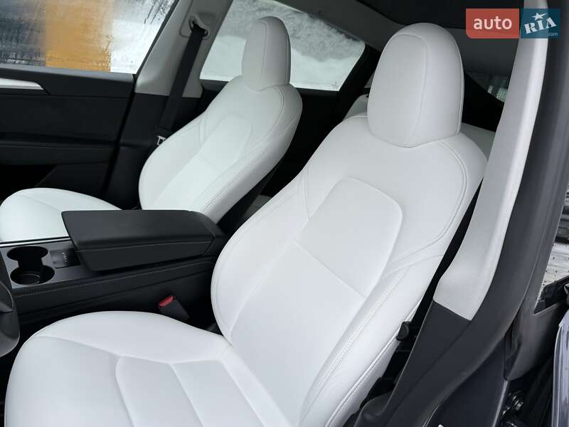 Внедорожник / Кроссовер Tesla Model Y 2023 в Белой Церкви