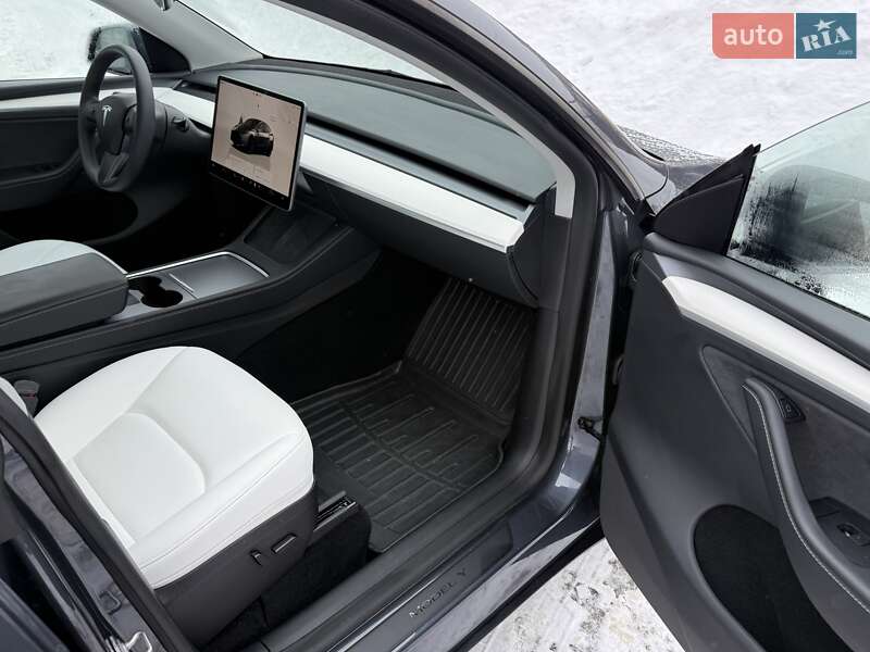 Внедорожник / Кроссовер Tesla Model Y 2023 в Белой Церкви