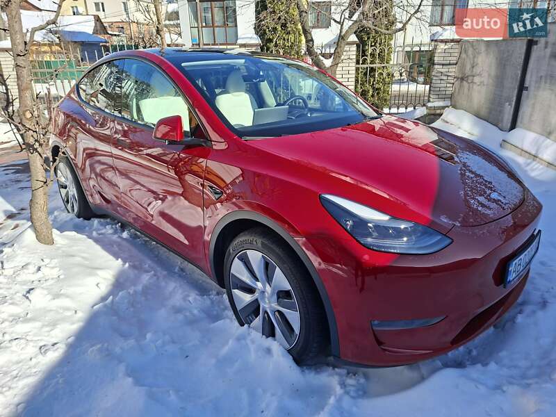 Позашляховик / Кросовер Tesla Model Y 2023 в Вінниці