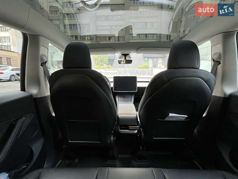 Внедорожник / Кроссовер Tesla Model Y 2021 в Киеве фото 6 Внедорожник / Кроссовер Tesla Model Y 2021 в Киеве