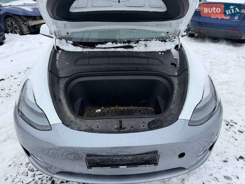 Позашляховик / Кросовер Tesla Model Y 2022 в Луцьку